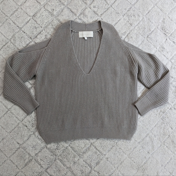 Michelle Mason V Neck Cutout Knit Sweater Women's P Gray Wool Cashmere ¾ Sleeve. - Picture 1 of 4